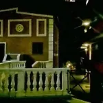 Casina Del Borgo